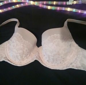 32 DDD Victoria secret bra BRAND NEW